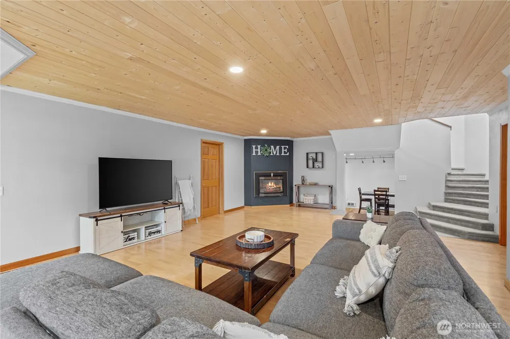 357 Sylvia Street Montesano, WA 98563