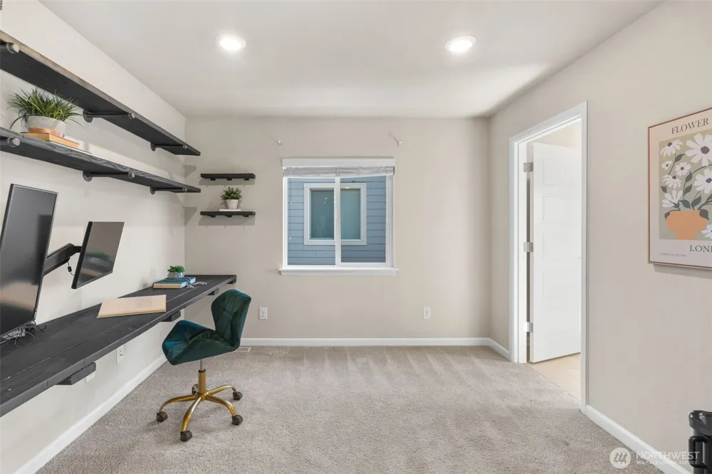 13264 178th Avenue Ct E Bonney Lake, WA 98391