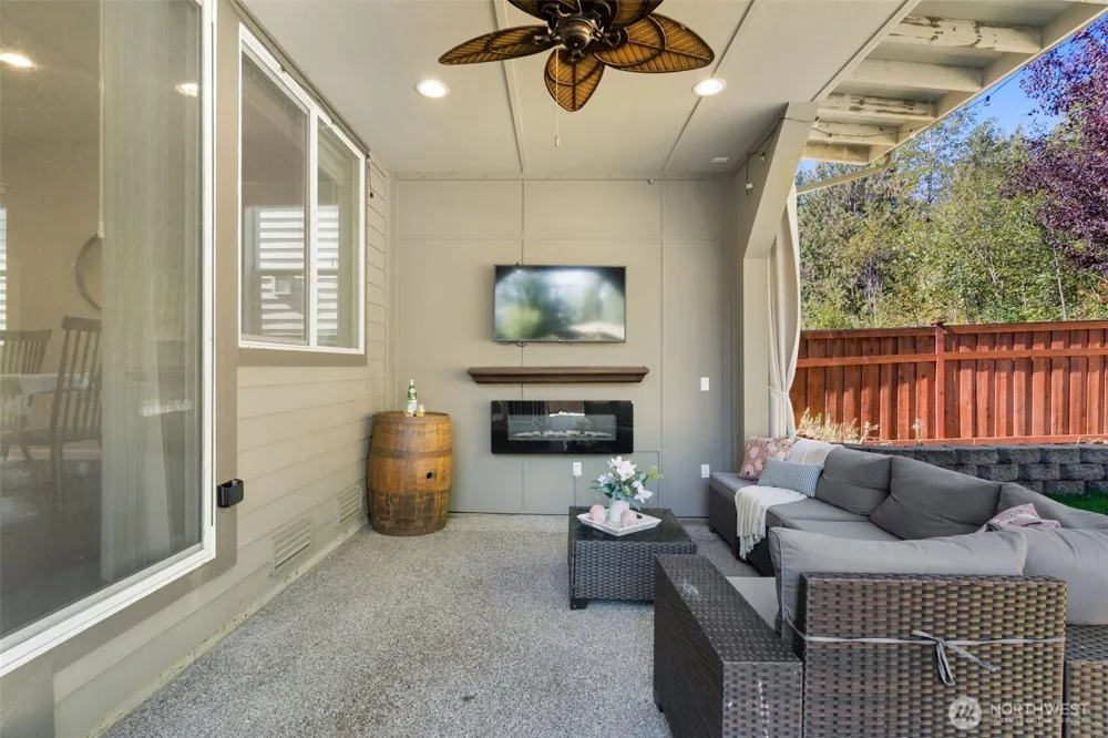 13264 178th Avenue Ct E Bonney Lake, WA 98391