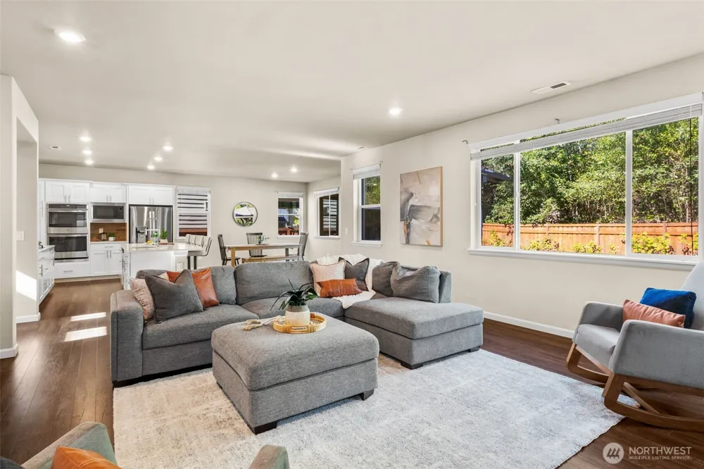 13264 178th Avenue Ct E Bonney Lake, WA 98391