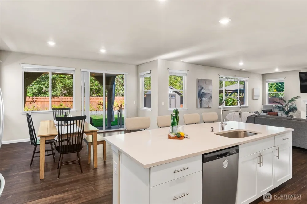 13264 178th Avenue Ct E Bonney Lake, WA 98391