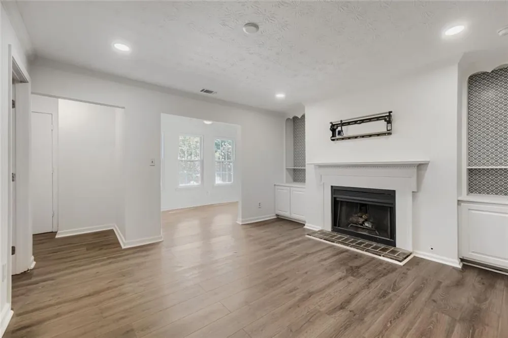 1967 Brian Way Decatur, GA 30033