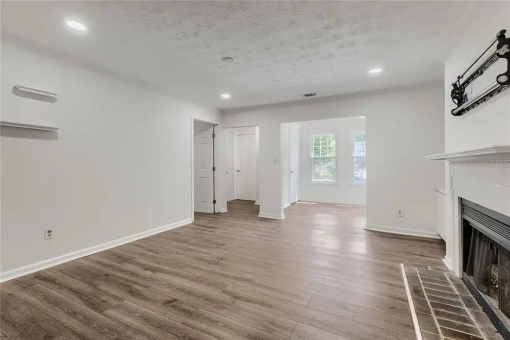 1967 Brian Way Decatur, GA 30033