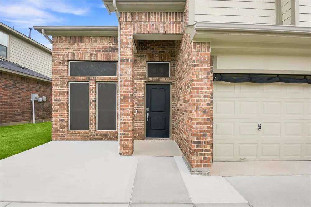 450 Terra Vista Circle Montgomery, TX 77356