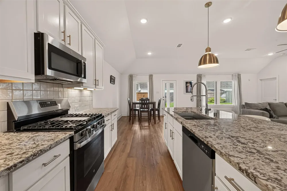 8603 Sun Coral Drive Cypress, TX 77433