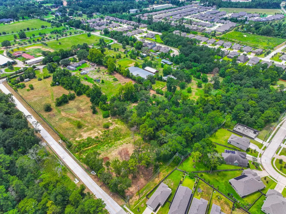 25635 Hufsmith Cemetery Road Tomball, TX 77375
