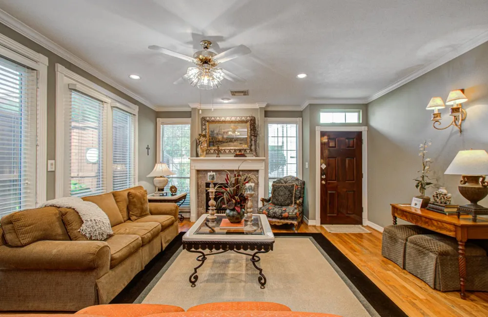 2214 W Holcombe Boulevard Houston, TX 77030