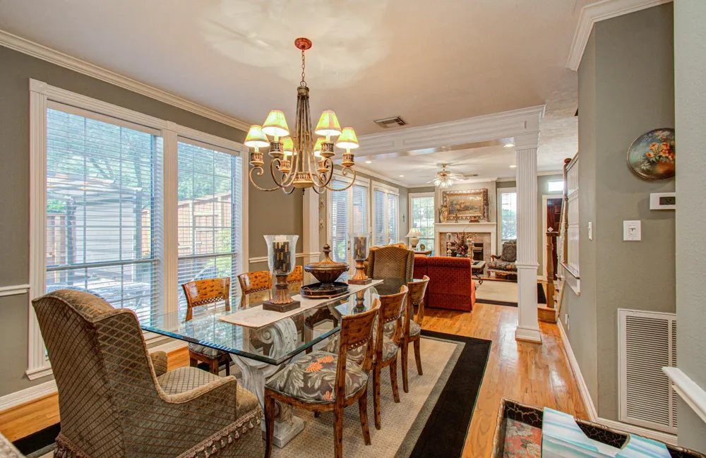2214 W Holcombe Boulevard Houston, TX 77030