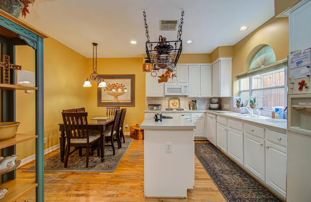 2214 W Holcombe Boulevard Houston, TX 77030