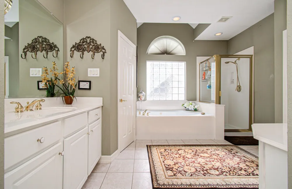 2214 W Holcombe Boulevard Houston, TX 77030