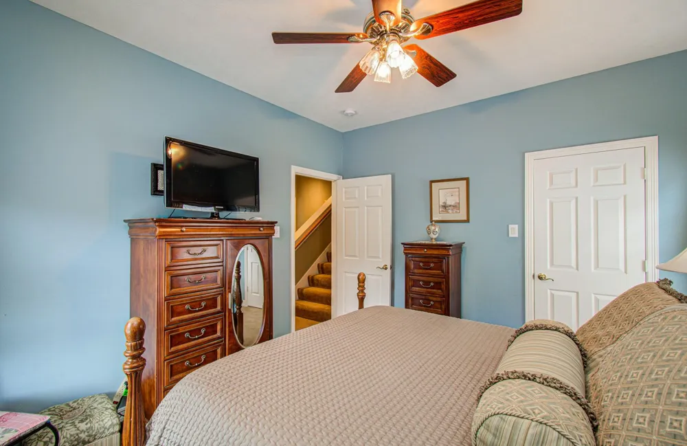 2214 W Holcombe Boulevard Houston, TX 77030