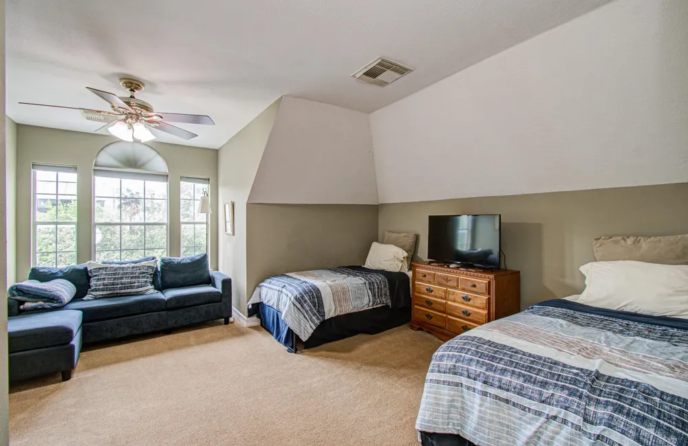 2214 W Holcombe Boulevard Houston, TX 77030