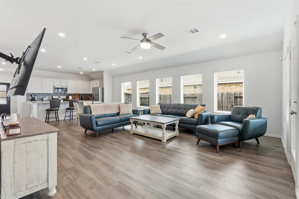 3727 Moss Hill Road Rosenberg, TX 77469