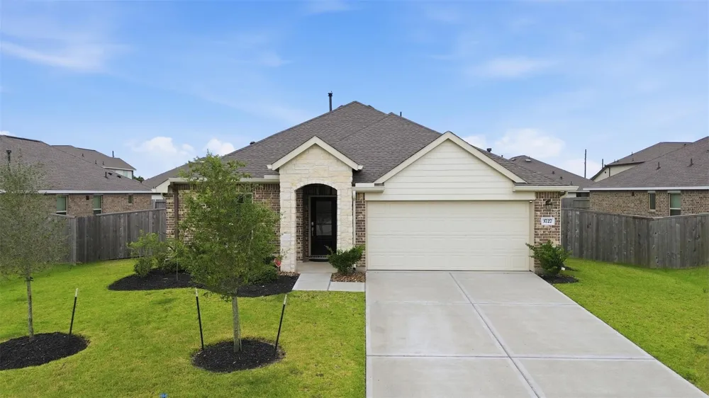 3727 Moss Hill Road Rosenberg, TX 77469