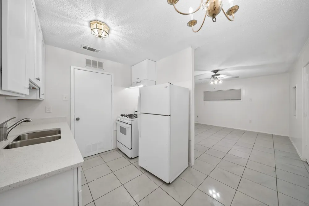 2018 Rosalee Street La Marque, TX 77568