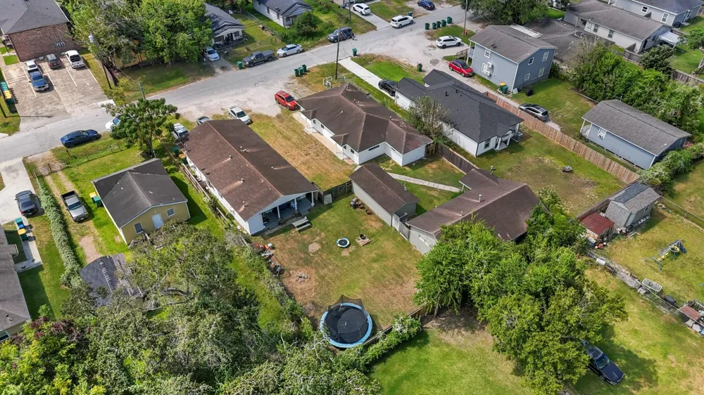 2018 Rosalee Street La Marque, TX 77568