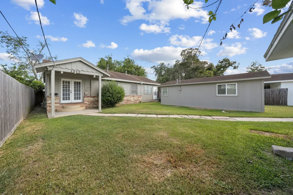 2018 Rosalee Street La Marque, TX 77568
