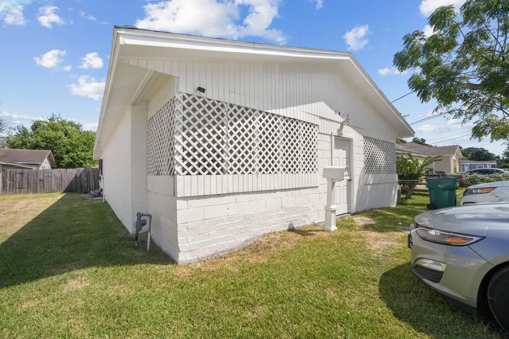 2018 Rosalee Street La Marque, TX 77568