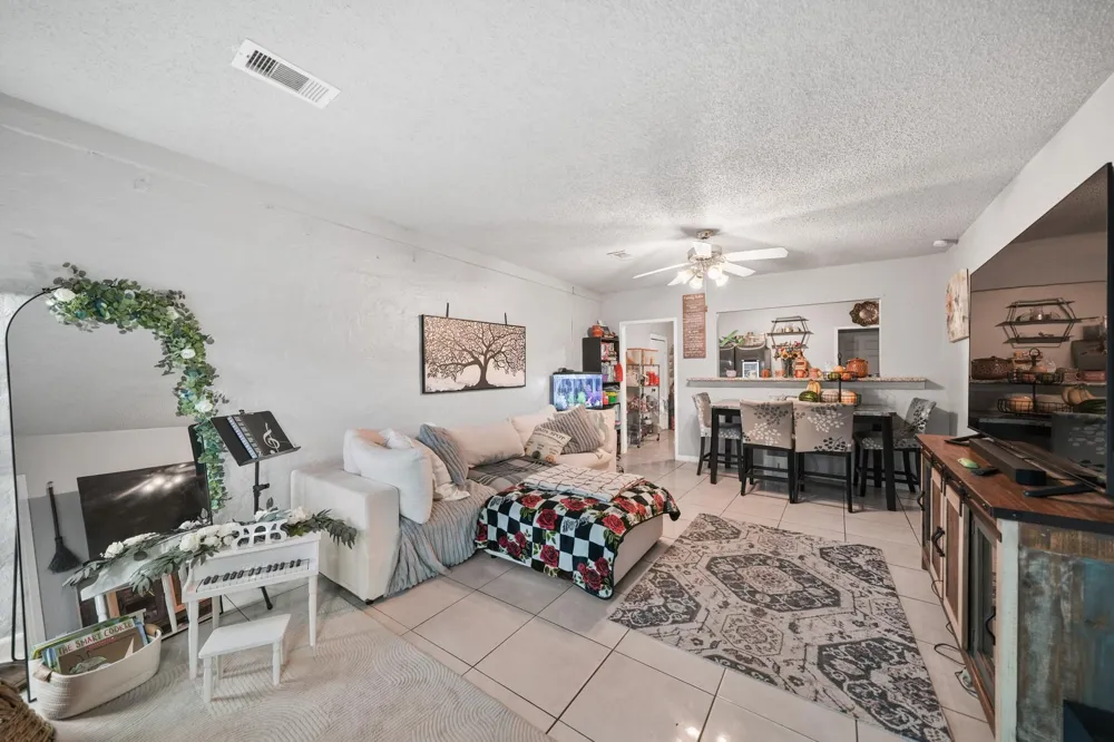 2018 Rosalee Street La Marque, TX 77568