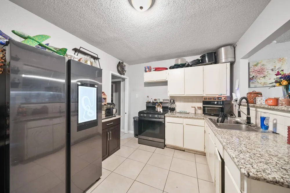 2018 Rosalee Street La Marque, TX 77568