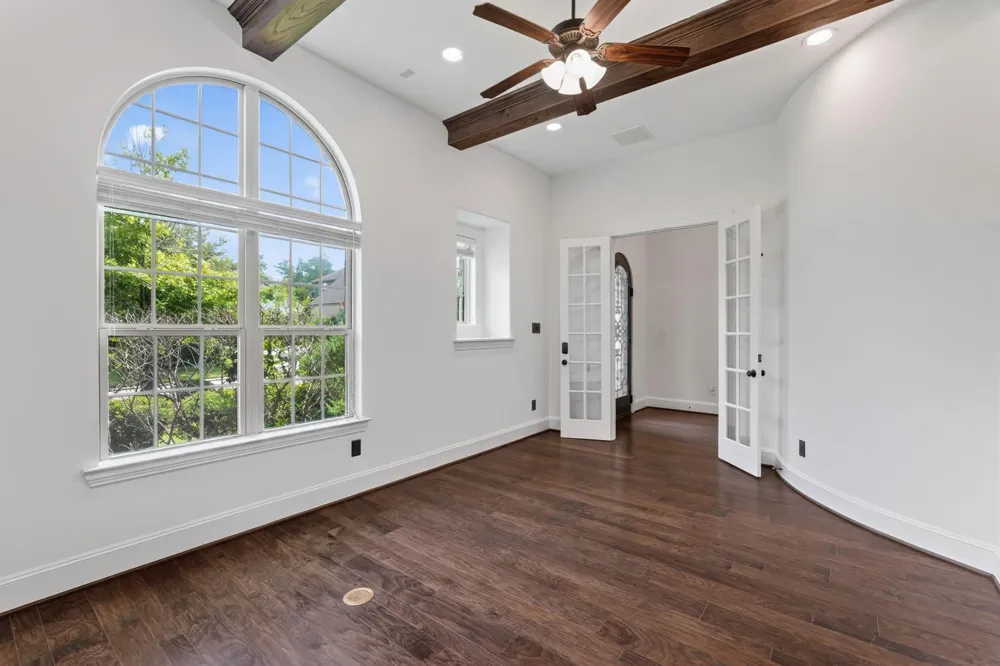 19 Brittany Rose Place The Woodlands, TX 77375
