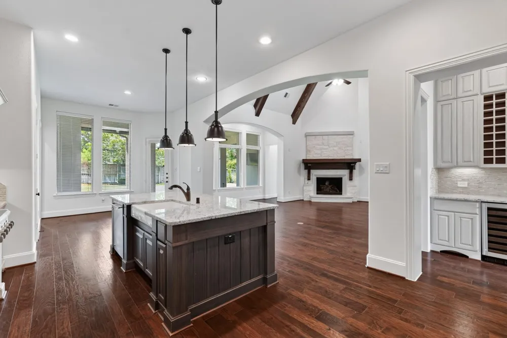 19 Brittany Rose Place The Woodlands, TX 77375