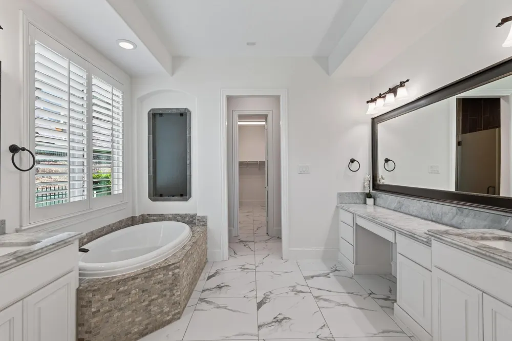 19 Brittany Rose Place The Woodlands, TX 77375