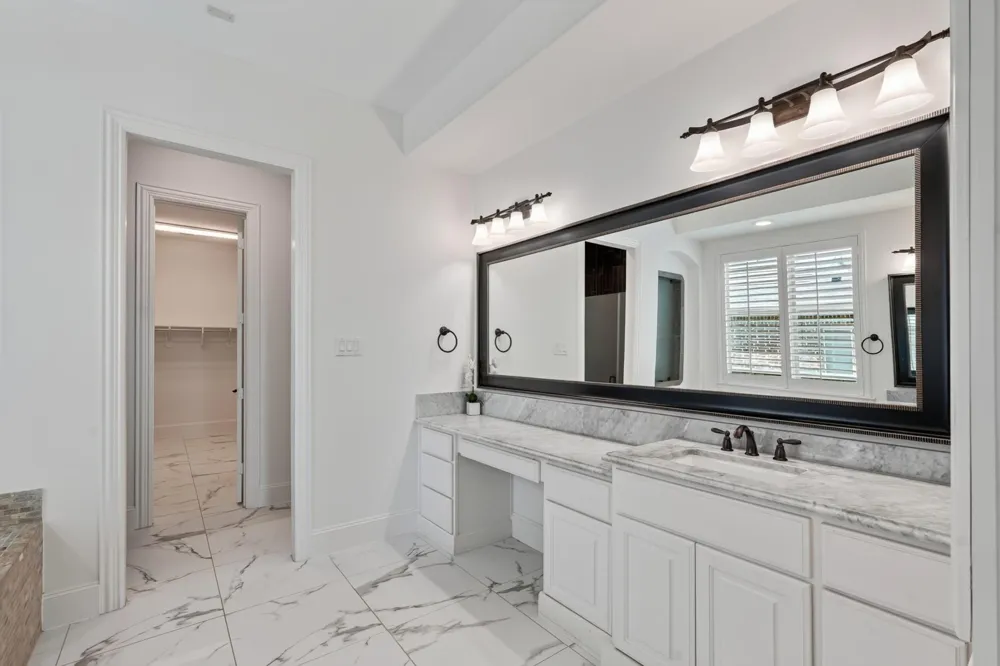 19 Brittany Rose Place The Woodlands, TX 77375