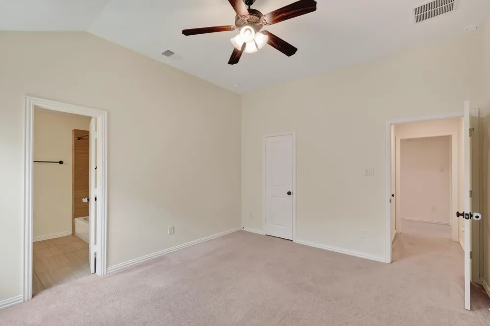 19 Brittany Rose Place The Woodlands, TX 77375