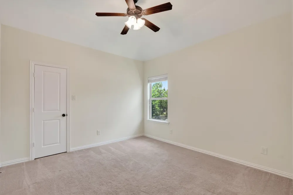 19 Brittany Rose Place The Woodlands, TX 77375
