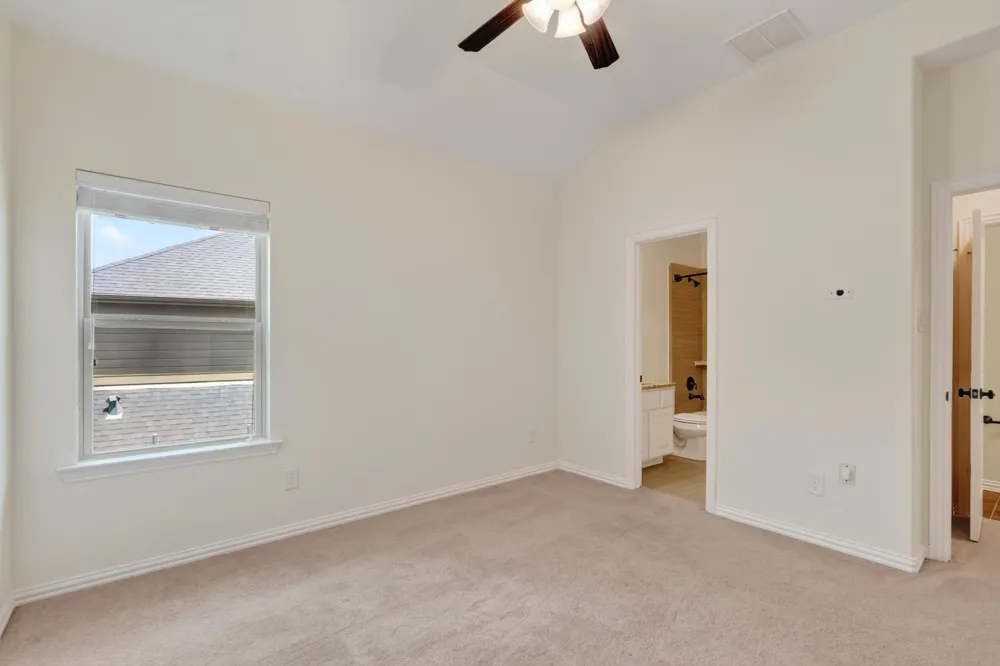 19 Brittany Rose Place The Woodlands, TX 77375
