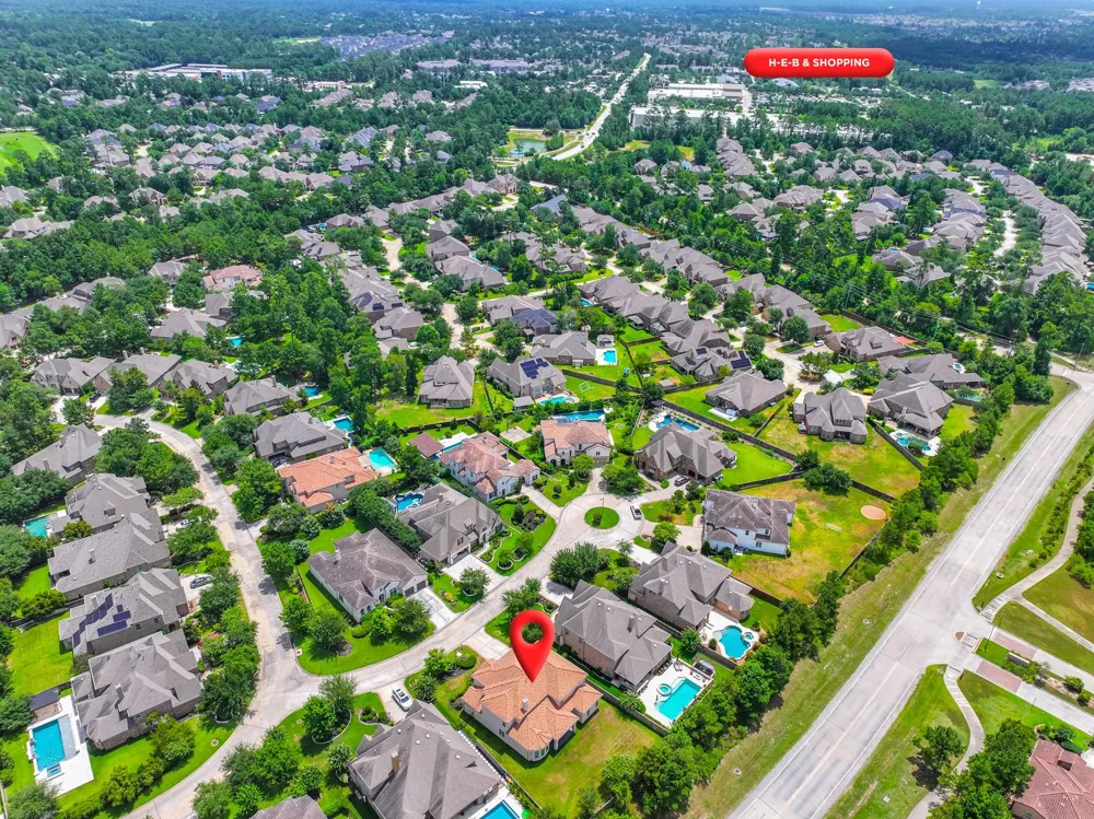 19 Brittany Rose Place The Woodlands, TX 77375