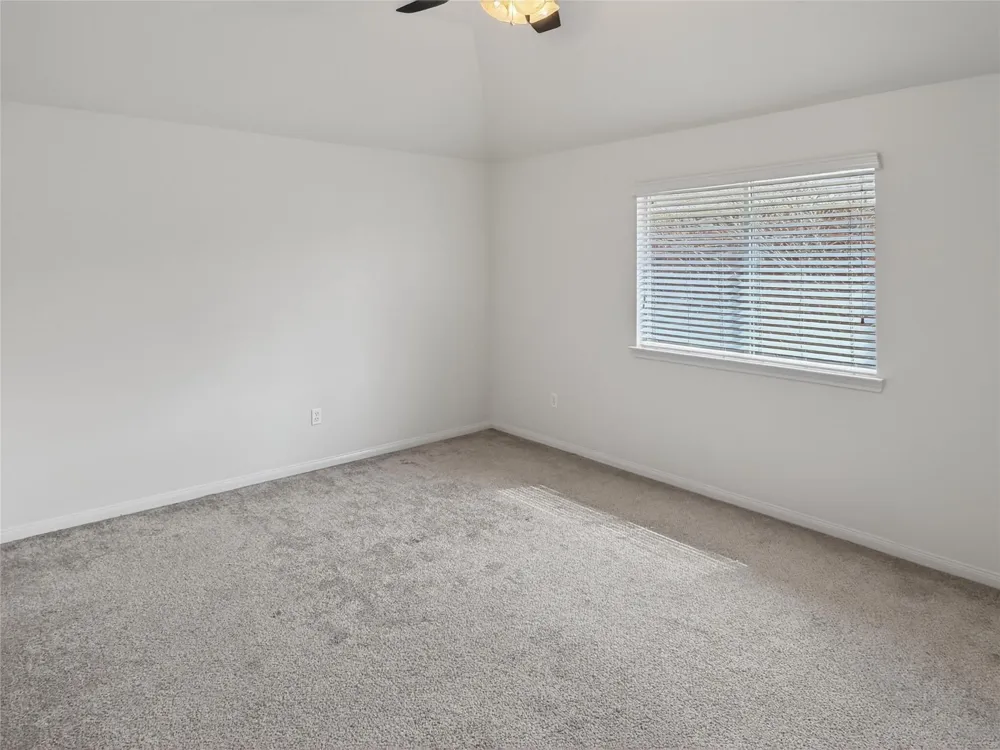 80 La Costa Drive Montgomery, TX 77356