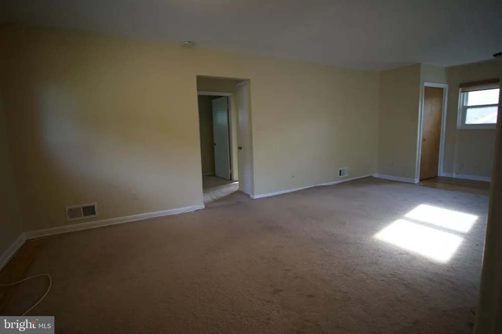 922 19TH STREET S #B2 Arlington, VA 22202