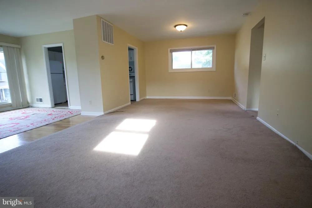 922 19TH STREET S #B2 Arlington, VA 22202