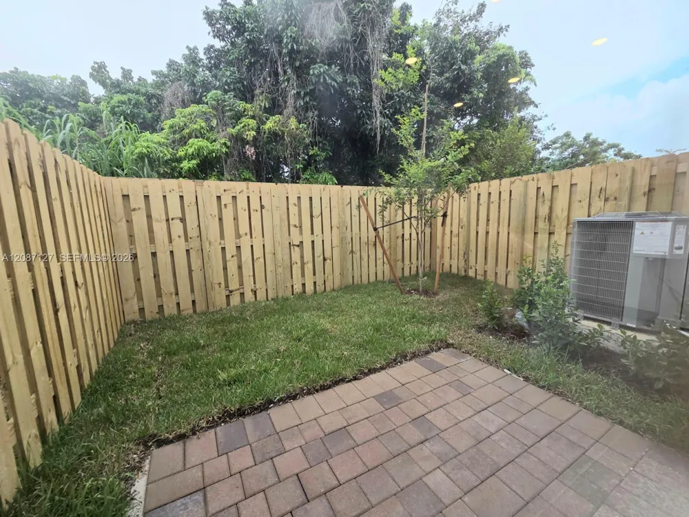 18927 SW 357 ST #18927 Miami, FL 33034