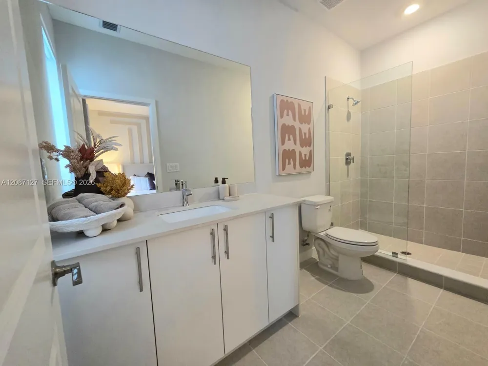 18927 SW 357 ST #18927 Miami, FL 33034