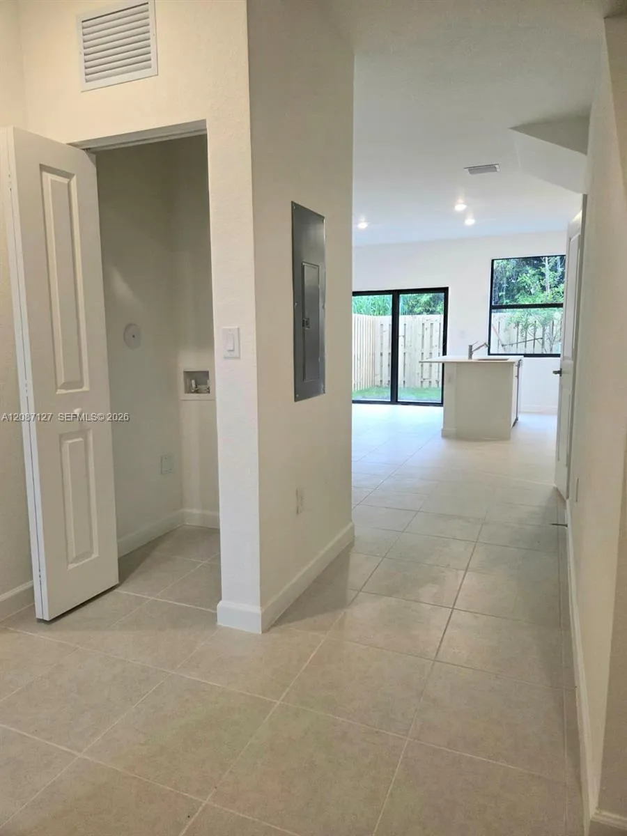 18927 SW 357 ST #18927 Miami, FL 33034