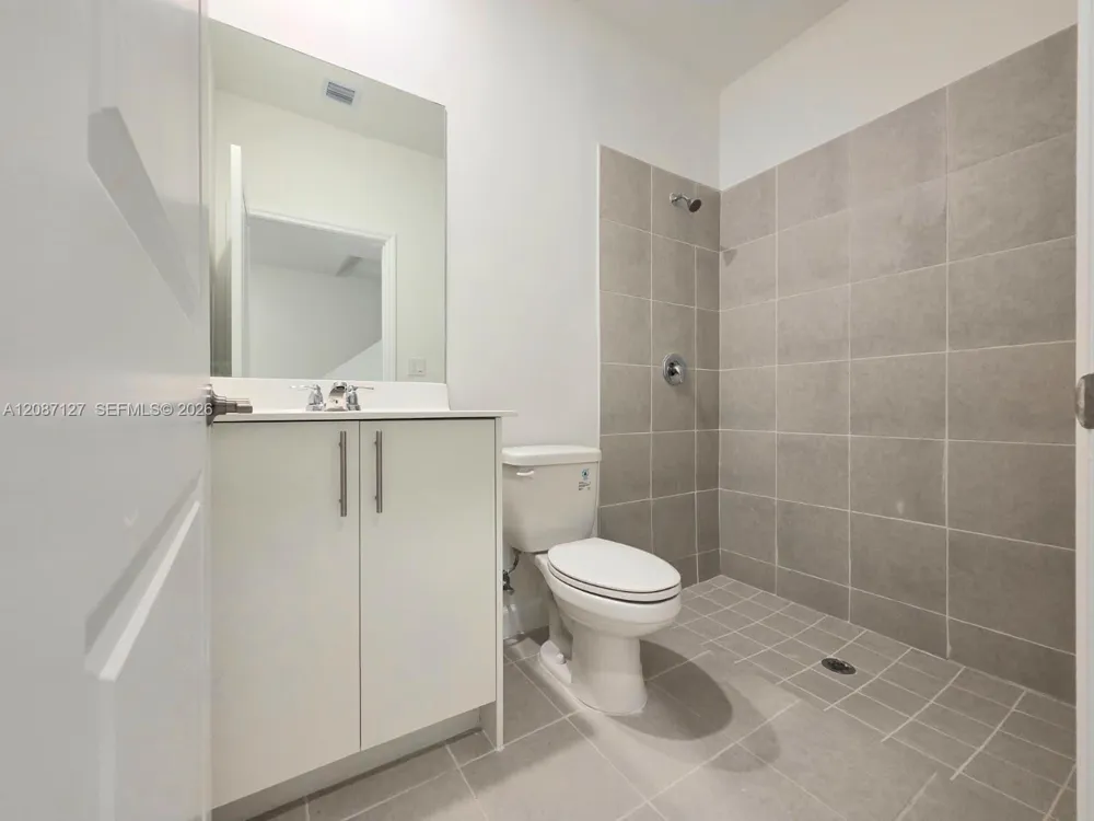 18927 SW 357 ST #18927 Miami, FL 33034