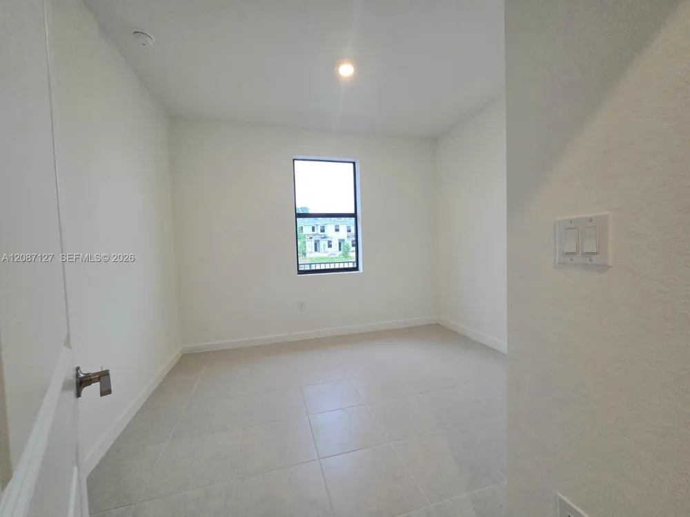 18927 SW 357 ST #18927 Miami, FL 33034