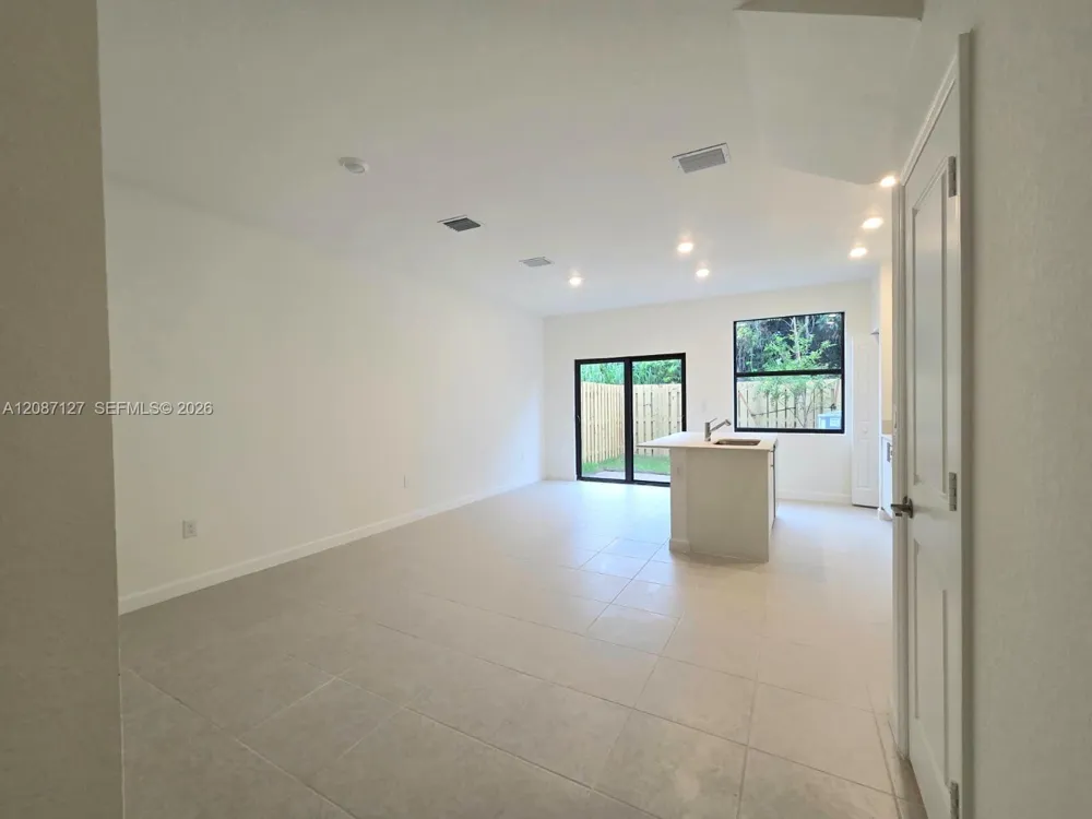 18927 SW 357 ST #18927 Miami, FL 33034