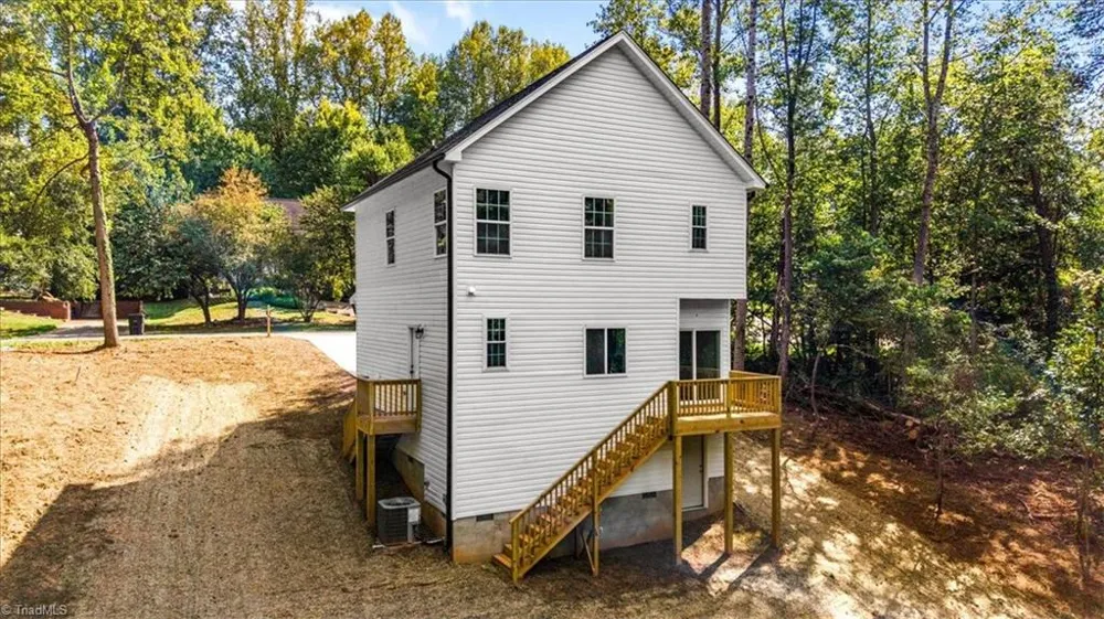 3625 Turret Court Winston-Salem, NC 27101