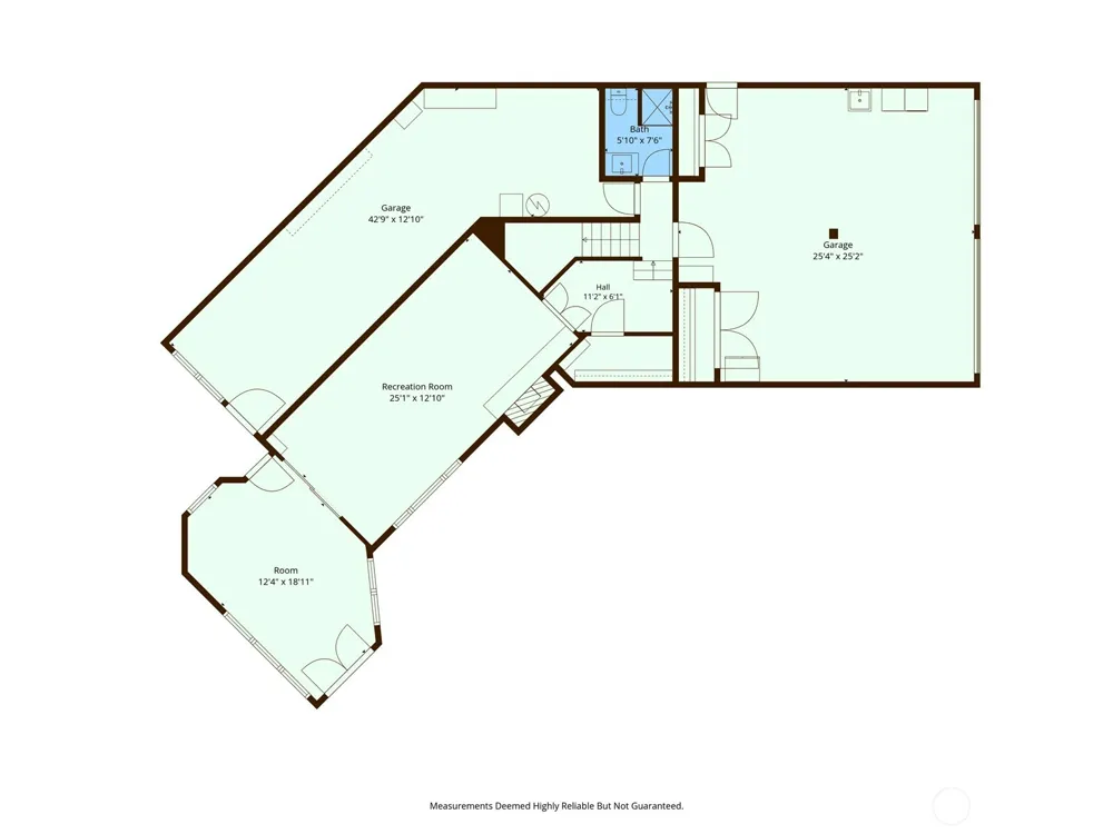 1216 88th Place NE Clyde Hill, WA 98004