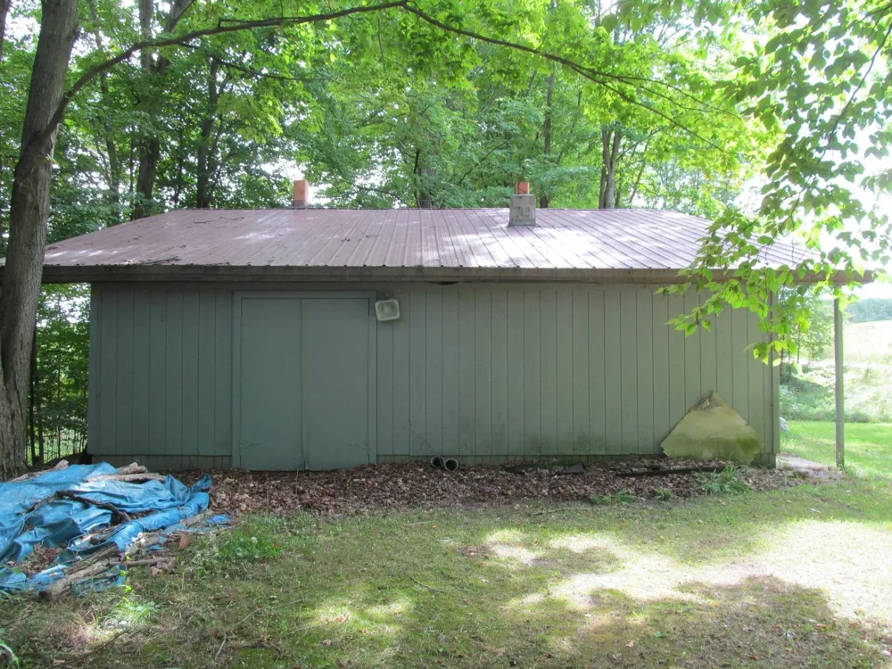 22484 90th Avenue Highland Township, MI 49665