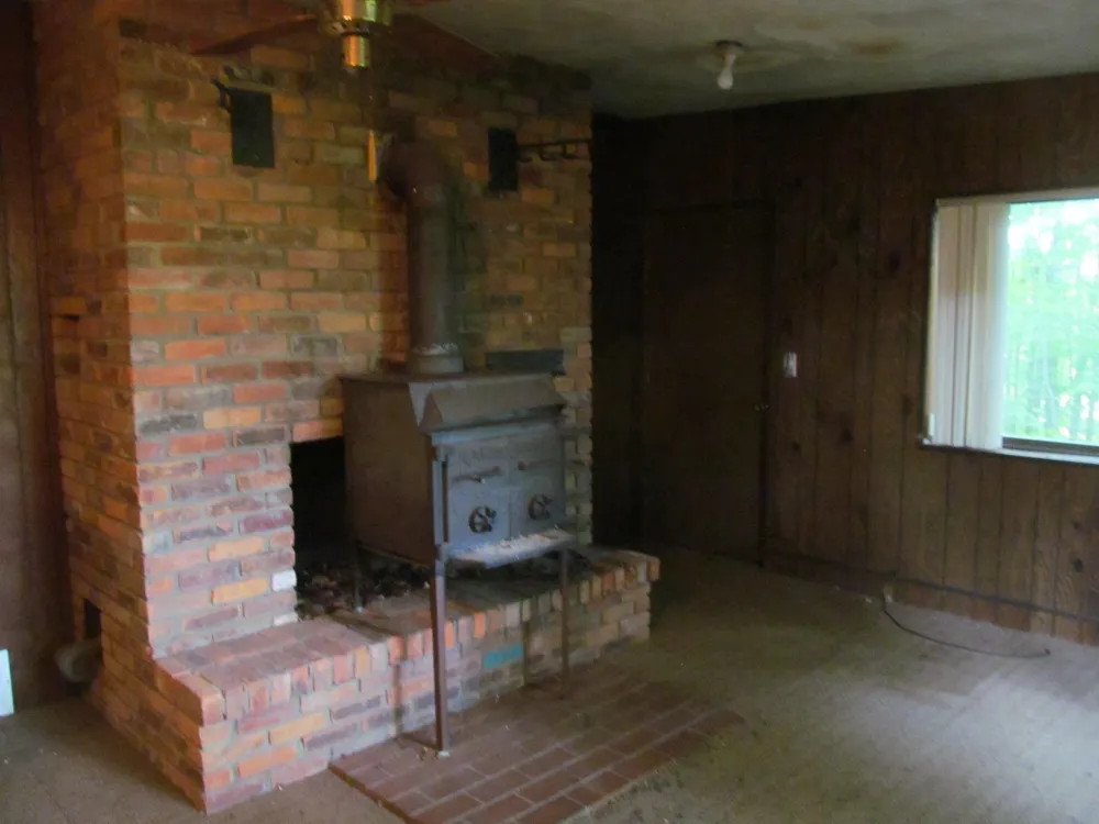 22484 90th Avenue Highland Township, MI 49665