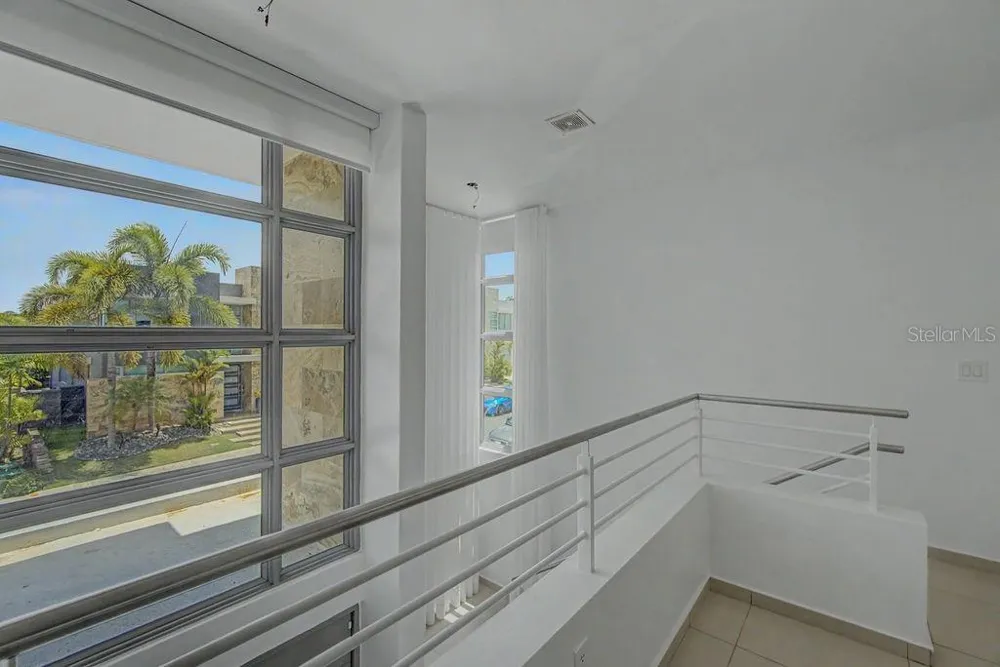70 AQCUAMARINA San Juan, PR 00931
