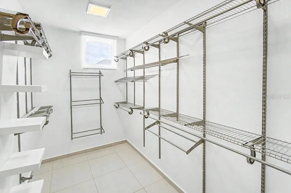 70 AQCUAMARINA San Juan, PR 00931