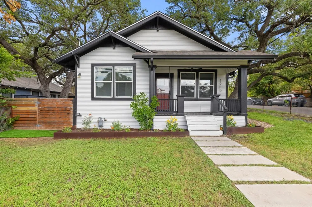 1905 Brackenridge Street Austin, TX 78704