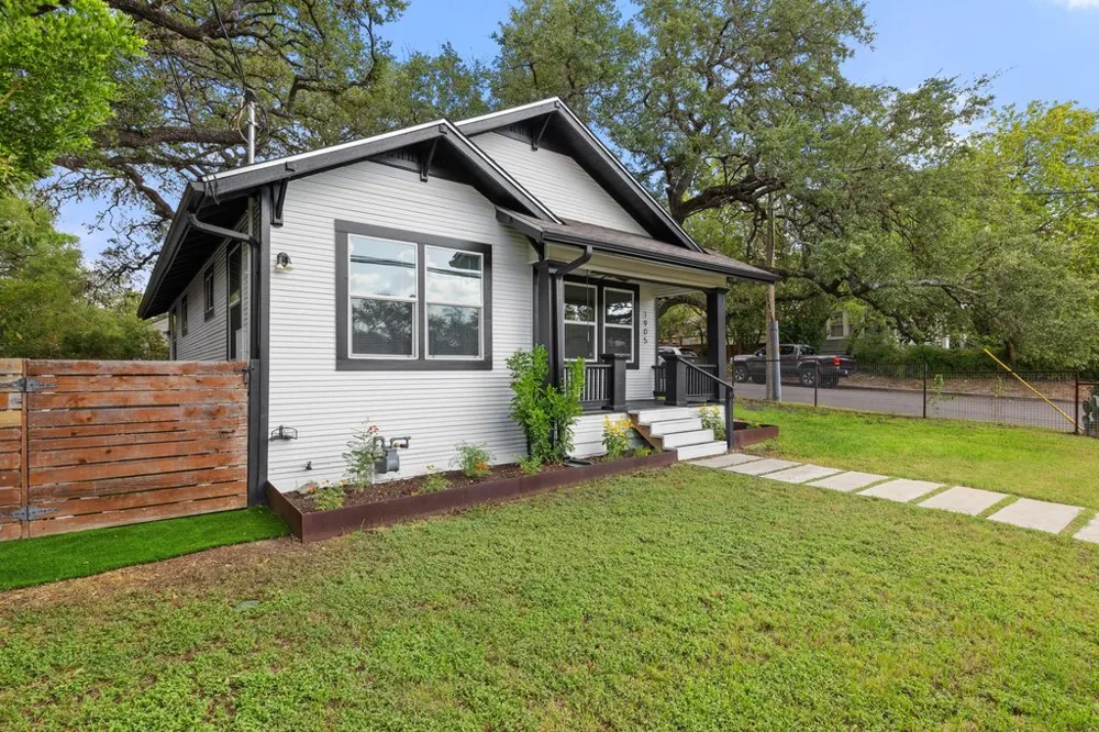 1905 Brackenridge Street Austin, TX 78704