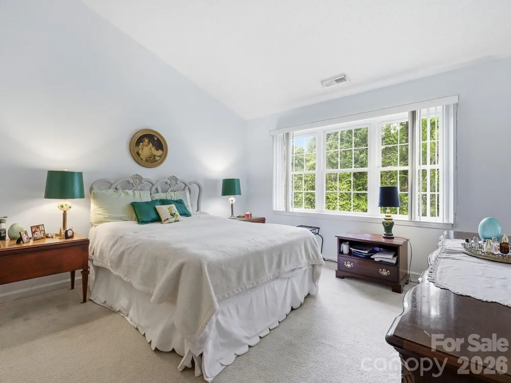 135 Ewarts Pond Road Hendersonville, NC 28739